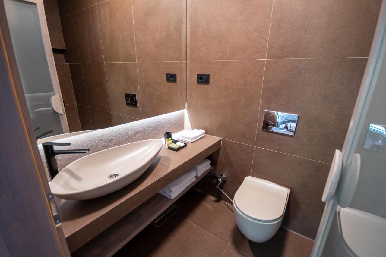 Bloom Suites Πρίστινα Εξωτερικό φωτογραφία
